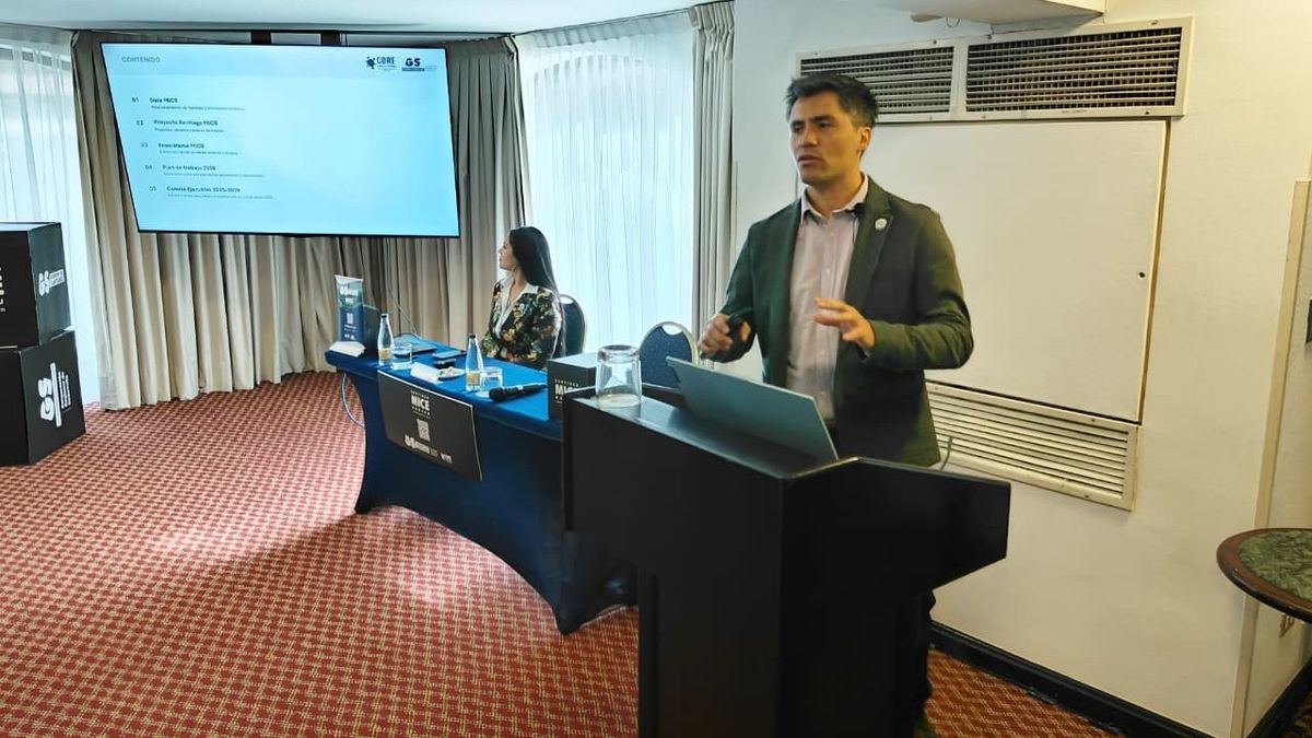 Alejandro Leiva, subgerente de Santiago Mice Bureau. 