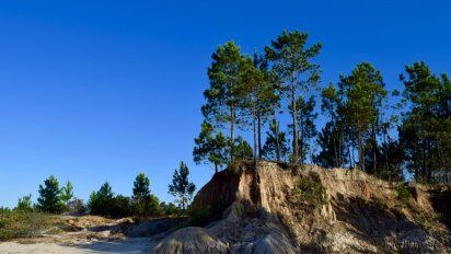 Las cárcavas milenarias, un atractivo diferente en el circuito de playas de Rocha.