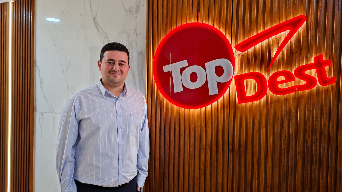 Tobías Lairo Cavalieri, gerente del Departamento de Deportes y Conciertos de Top Dest.