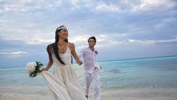 La cadena Meliá Hotels International cuando con diversos paquetes de bodas para hacer de esa experiencia un día inolvidable.