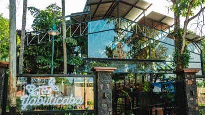Yabuticaba Mercadito de la Selva, en Puerto Iguazú.