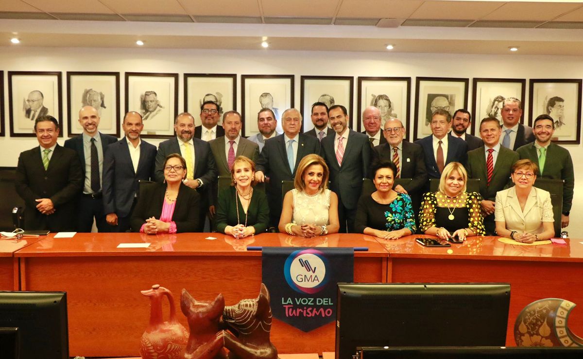 Miembros de GMA y todo el arco privado del turismo reunidos con Sectur.