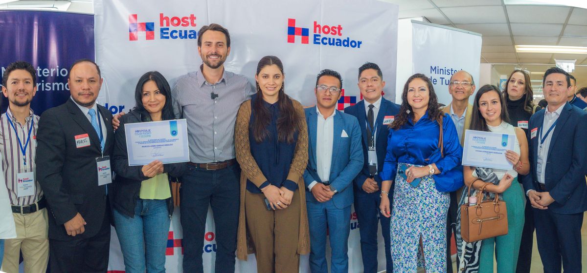 El Mintur socializó el nuevo reglamento de alojamientos temporales con representantes de Host Ecuador. 