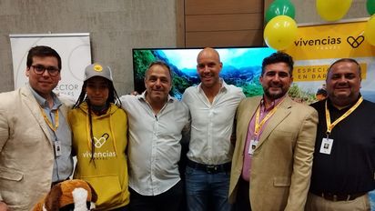 Vivencias Travel dijo presente en el Workshop Ladevi Chile: Esteban Vergaray, Carolina Hernández, German Panizza, Juan Veneciano, Marcelo Rollandi, Patricio Ibáñez.