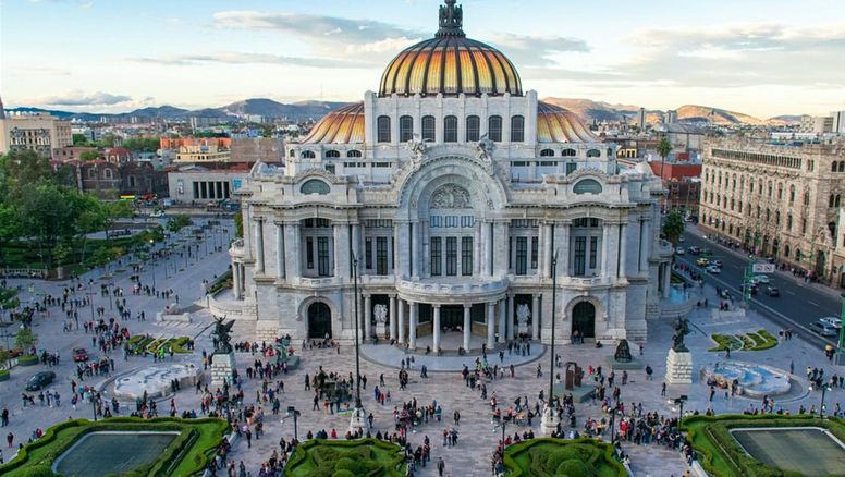 México enfrentará retos que tiene que ver con la recesión económica y la inseguridad.