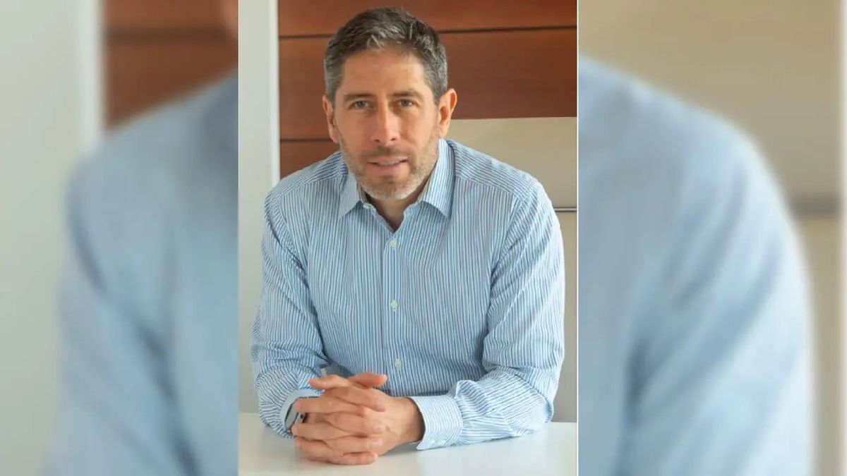 Daniel Belaúnde será el nuevo CEO de Sky Airline. Daniel Belaúnde será el nuevo CEO de Sky Airline.