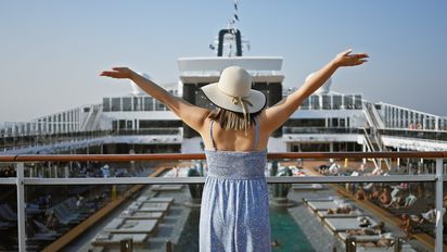 Recibir el Año Nuevo desde un crucero en Cartagena es vivir una celebración única, con lujo, entretenimiento y el Caribe como escenario.