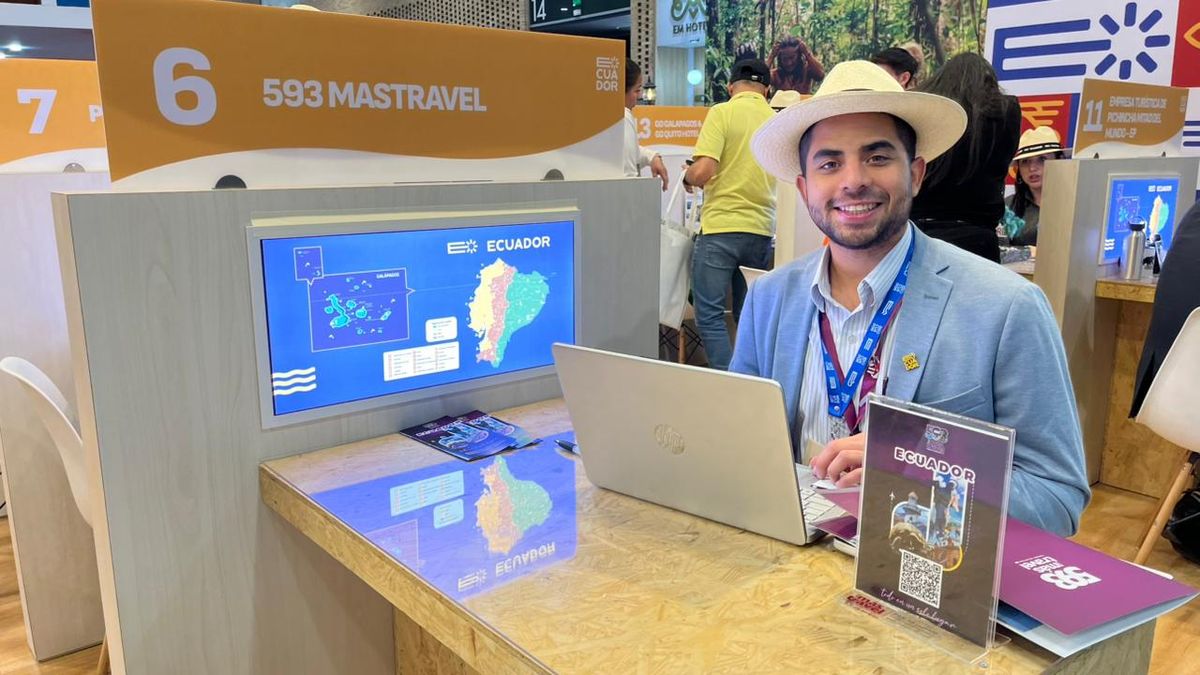 Adrián Benítez, de la mayorista Más Travel. Vitrina Turística Anato 2026. Adrián Benítez, de la mayorista Más Travel. Vitrina Turística Anato 2026.