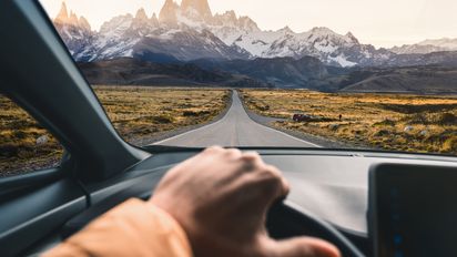 Descubre estos tres tips para viajes en auto en carrtera que mejorarán tu trayecto.