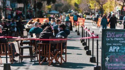 Los elementos habilitados en el espacio público de la Ciudad mejorarían la atención al cliente.