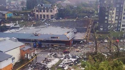 Los pasajeros que tenían vuelos hacia Puerto Montt con aerolíneas nacionales pueden reagendar sus pasajes.&nbsp;