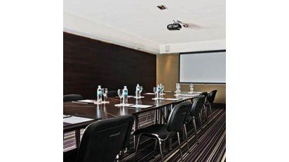 Nuss Hotel renovó su salón Baires