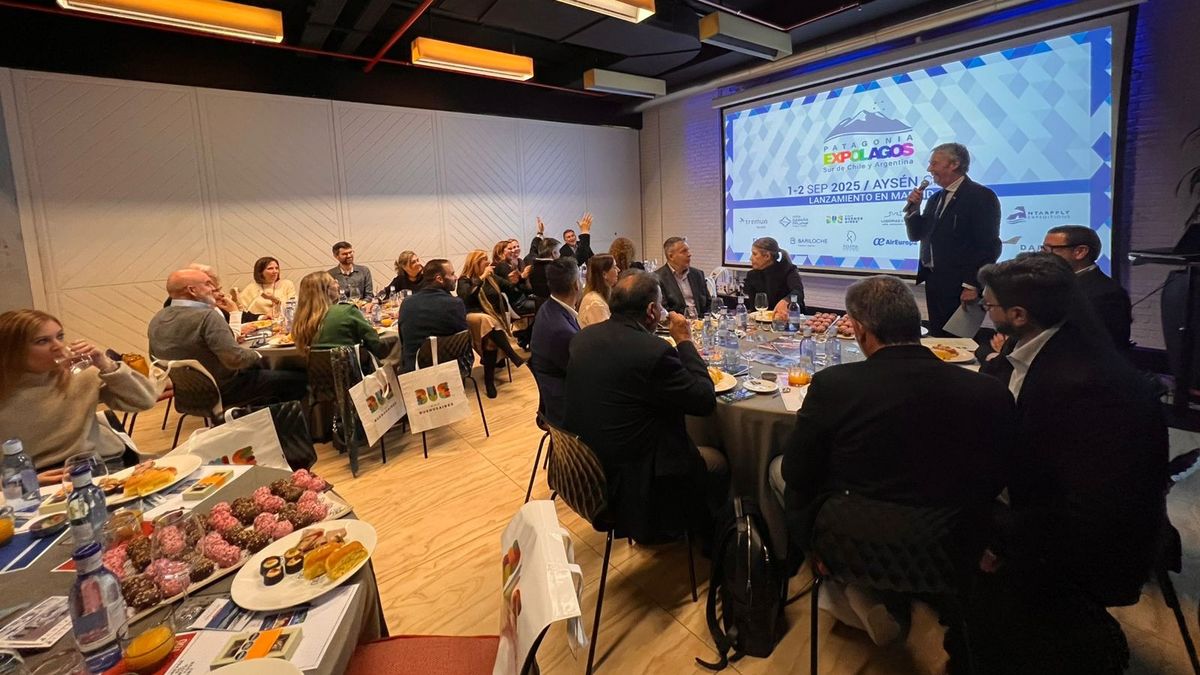 Compradores y expositores acompañaron el evento de Expolagos.