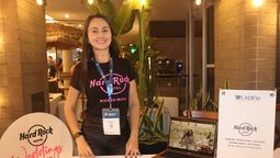 Sandy Pintor, ejecutiva de Ventas Leisure y Bodas de RCD Hotels.