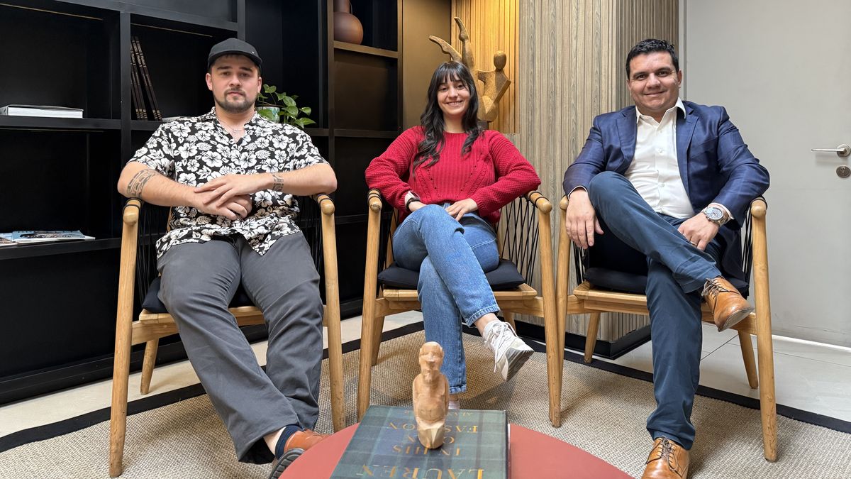 Nicolás De La Noi , Fernanda Rojas e Ignacio Ruiz, de Hotumatur.&nbsp;