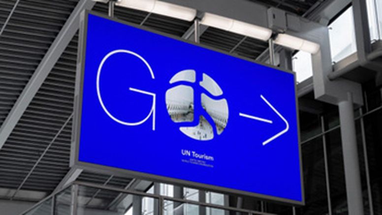 Logo de ONU Turismo.