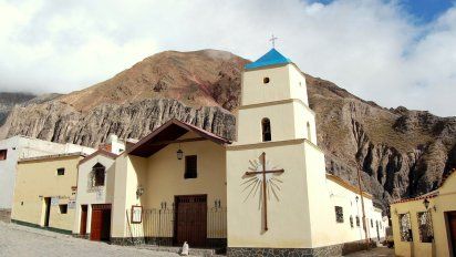 Vacaciones de invierno 2024: Iruya es un pueblito que parece colgado de la montaña, a 300 km. de la capital de Salta.&nbsp;