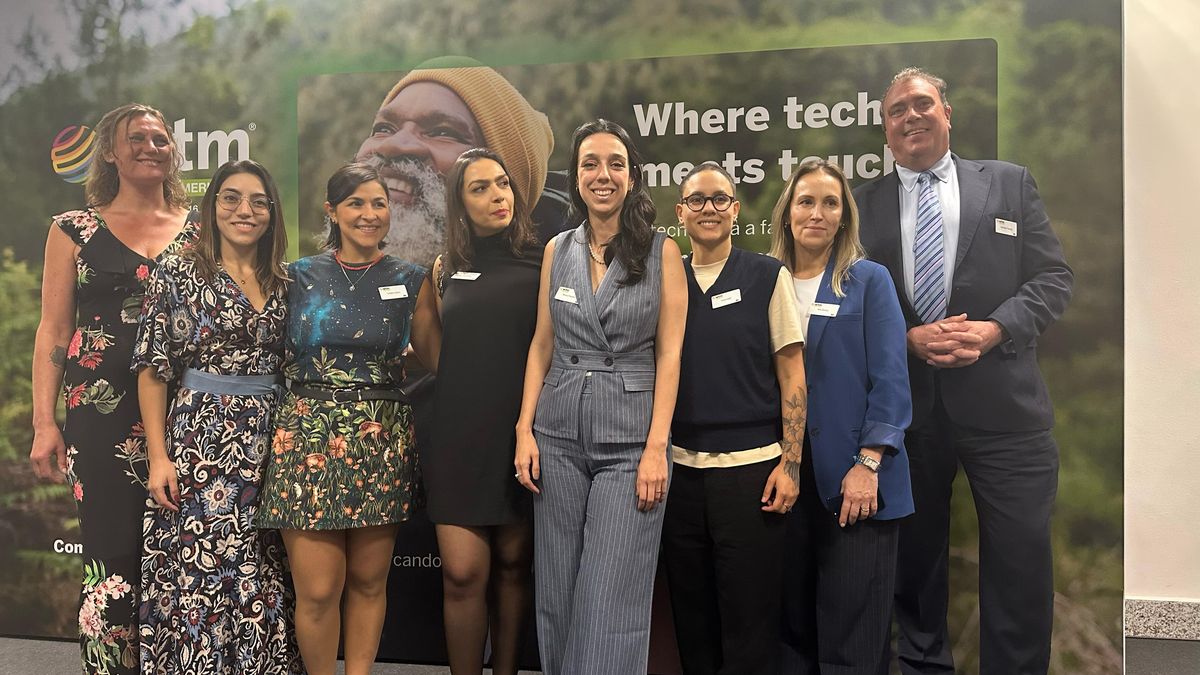 El equipo de WTM Latin America durante la ceremonia de cierre de la edición 2025.
