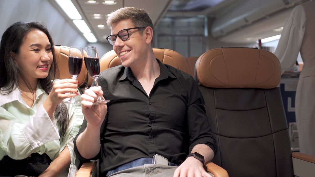 Los vuelos chárter permiten conectar con excelentes opciones en destinos para vacacionar, en algunos casos incluso con un servicio a bordo que no ofrecen otras compañías aéreas.