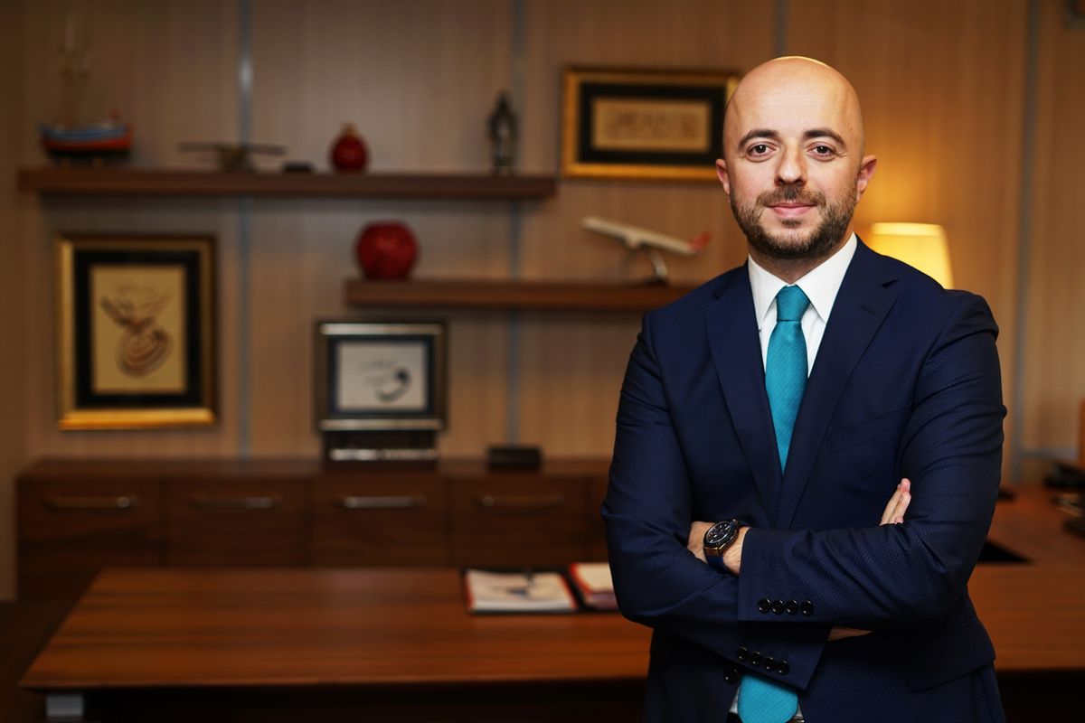 Ahmet Olmutur, director comercial de Turkish Airlines.
