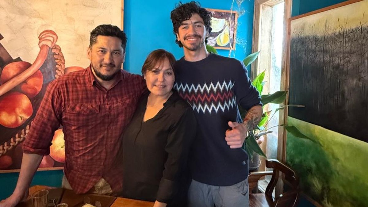 Patricia Gonzalez de Viajes Pewma junto al equipo de Aysén Patagonia Tour.