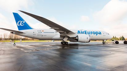 Air Europa celebra 10 años conectando Bolivia con España con la adición de un vuelo para la temporada de verano.