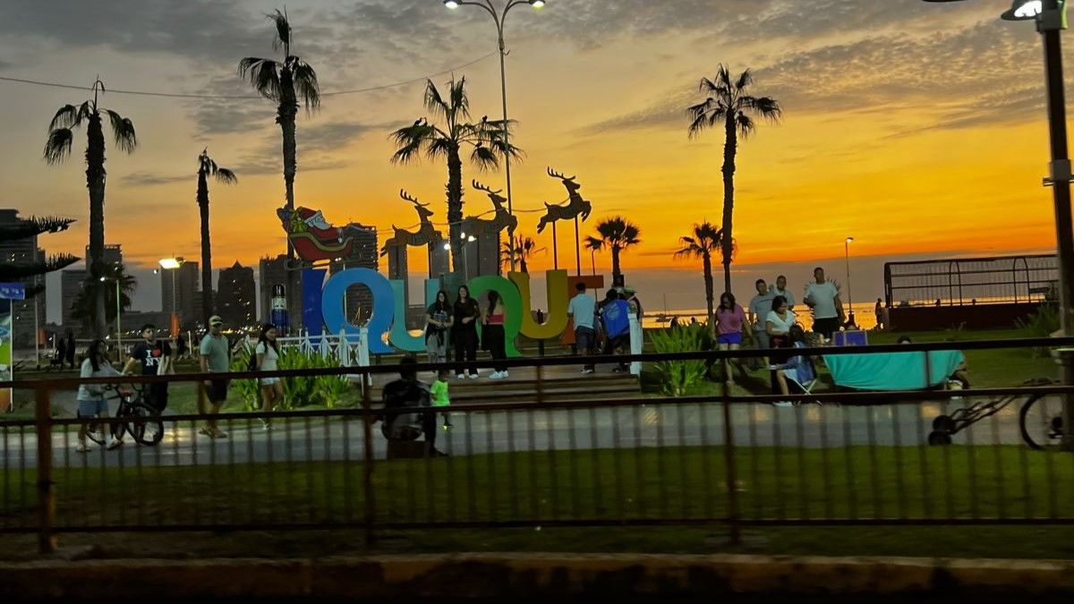 Iquique es uno de los destinos predilectos para los turistas de Bolivia que vacacionan en Chile. - Ladevi Medios y Soluciones Iquique es uno de los destinos predilectos para los turistas de Bolivia que vacacionan en Chile.
