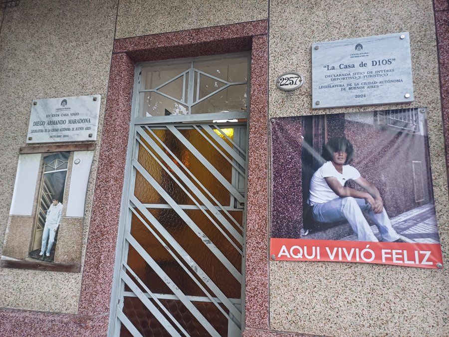 La casa-museo de Diego Maradona se encuentra en el barrio de Buenos Aires La Paternal.