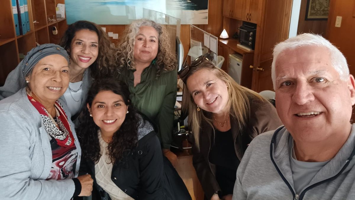 Asisisto Viaje en las oficinas de Viajes Palanisa. 