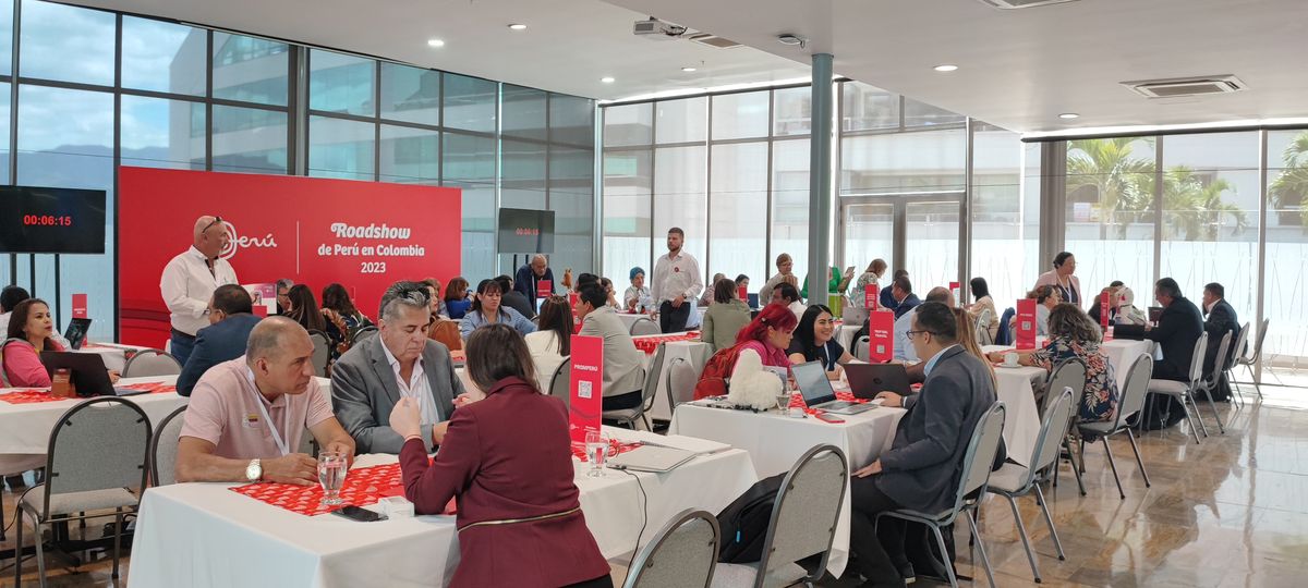 Roadshow de PromPerú en Medellín.