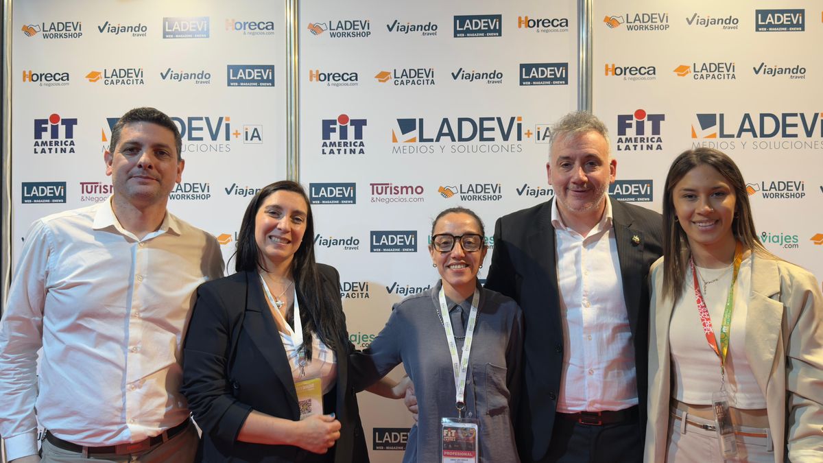 Interassist: Diego Cuevas, Paula Gallo, Erika Van Weele, José María Triviño y Florencia Gatti.