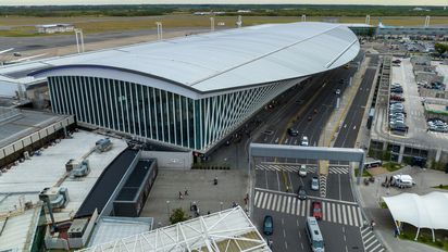 Multimillonarias obras en Ezeiza afectarán la programación de vuelos.