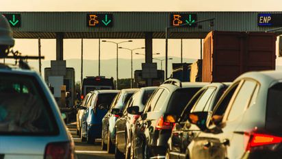 Esto es lo que los viajeros por carreteras deberán pagar de casetas en un viaje de Ciudad de México a Puerto Vallarta. Esto es lo que los viajeros por carreteras deberán pagar de casetas en un viaje de Ciudad de México a Puerto Vallarta.