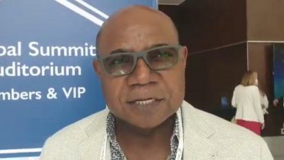 Edmund Bartlett, ministro de Turismo de Jamaica.