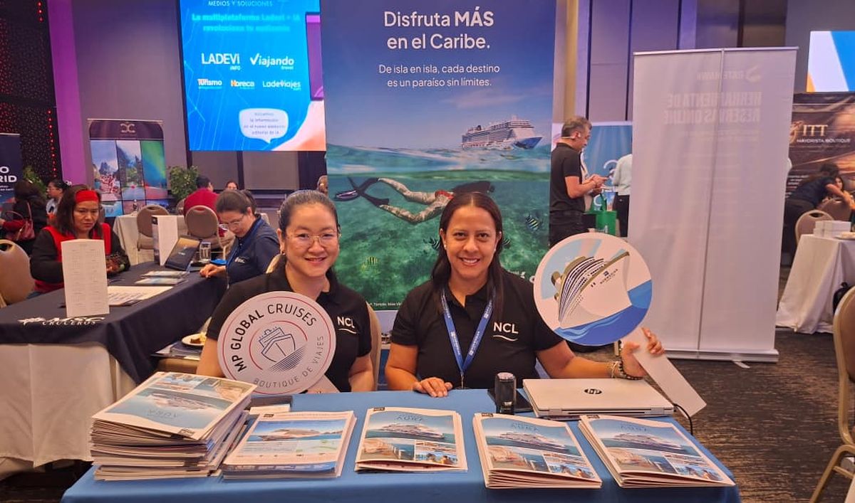 Paola Yanay y Milagros Olivos, de MP Global Cruises.