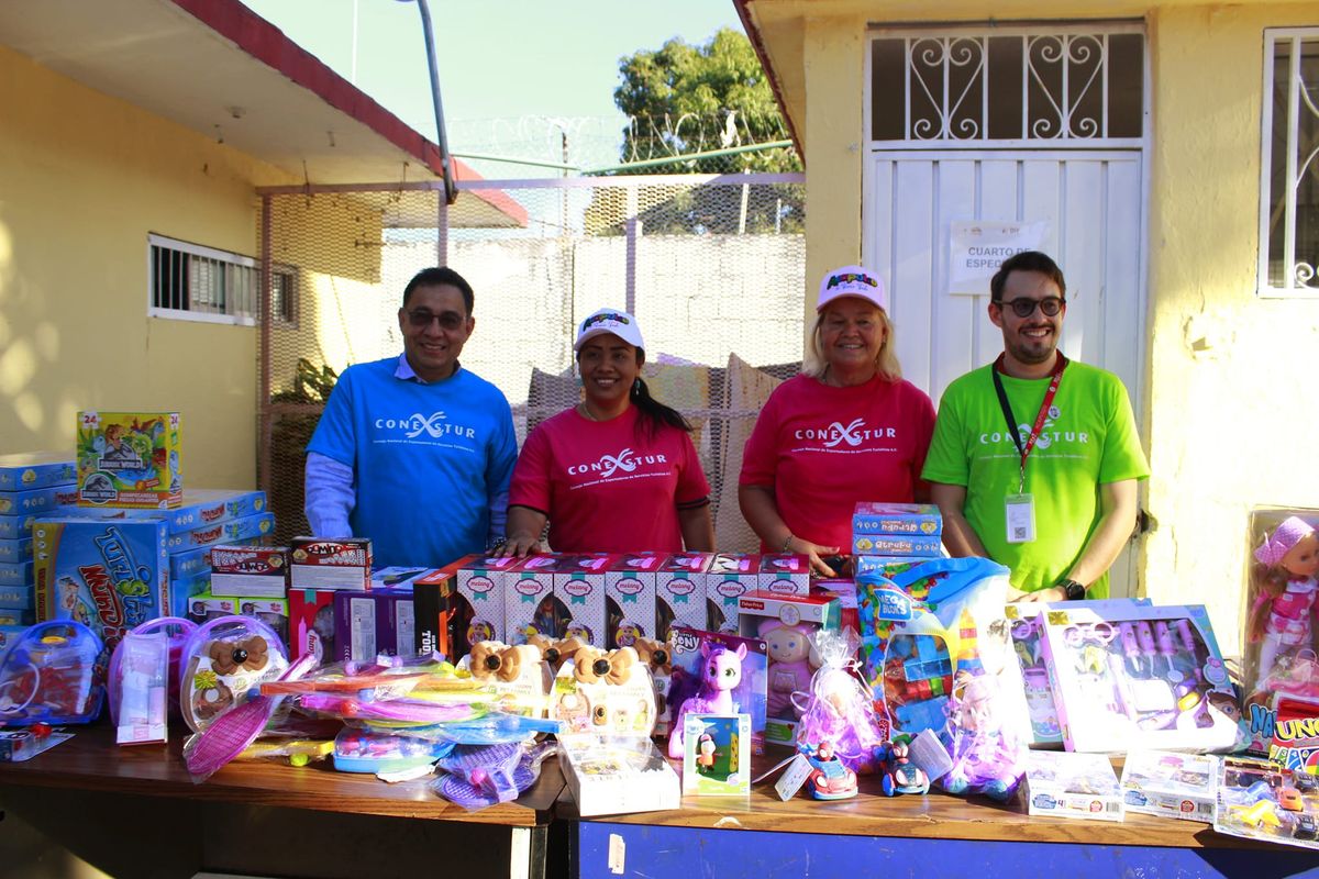 La familia Conexstur celebró el Día de los Niños y las Niñas con acciones de responsabilidad social en&nbsp;la “Casa Hogar Villa de las niñas y los niños”.