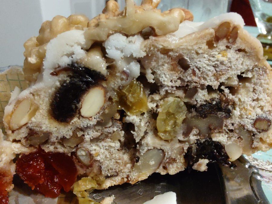 Navidad: en De Raíces Parque Chas podés probar los mejores panes dulces colmados de frutos. 