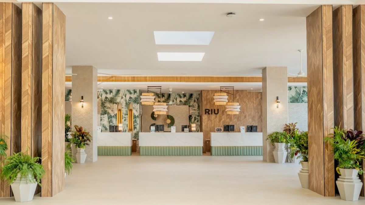 Amplios y modernos espacios definen el renovado perfil del Riu Jalisco. Amplios y modernos espacios definen el renovado perfil del Riu Jalisco.