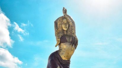 Nuevo monumento de Shakira en Barranquilla.