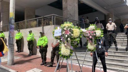Marcha del sector turístico en los exteriores del Mintur