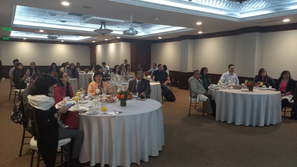 Agentes de viajes en la capacitación de Club Med en Ladevi Workshop.