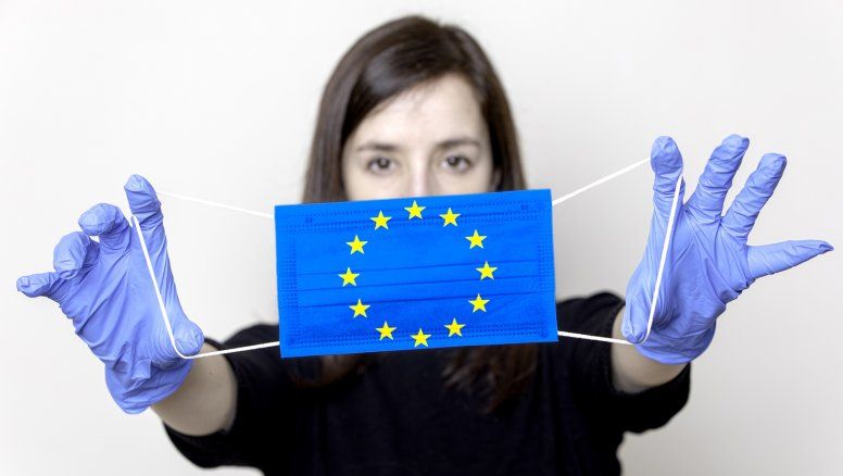 IATA, aerolíneas y aeropuertos europeos rechazan la medida de la UE de volver a implementar el requisito de la prueba Covid-19 a los viajeros que se trasladen entre China y el bloque de países de Europa.