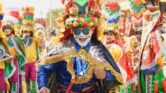 Barranquilla se prepara para vivir los días centrales del carnaval, con desfiles, tradición y una agenda intensa que atrae a viajeros de todo el país.