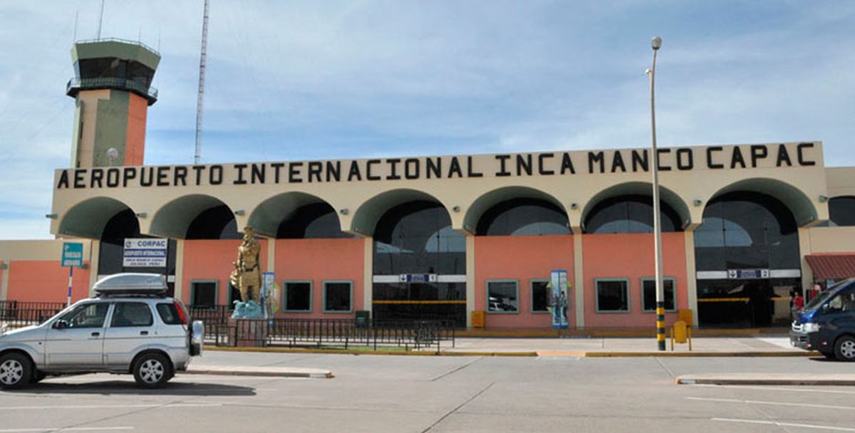 El MTC informó que reparaciones en pista de aterrizaje son necesarias para garantizar la seguridad de los pasajeros. - Ladevi Medios y Soluciones El MTC informó que reparaciones en pista de aterrizaje son necesarias para garantizar la seguridad de los pasajeros.