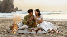 Bodas, destinos y tips para viajar en luna de miel con propuestas pensadas para cada tipo de pareja.