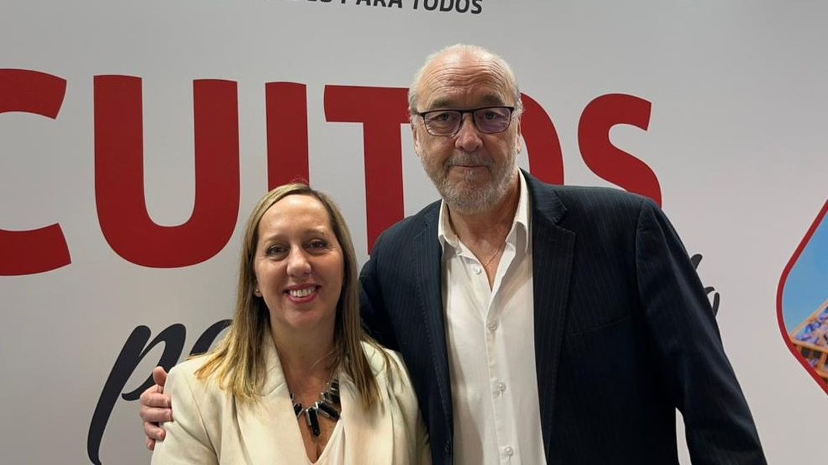 Yanina Núñez, directora general de SoulReps, representante comercial de VPT en Argentina; y Carlos Vidal, director comercial de VPT Tours.