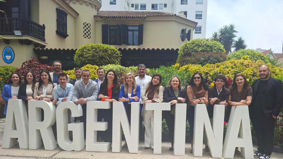 Misiones promociona Iguazú en Lima y fortalece lazos con agencias y operadores peruanos.