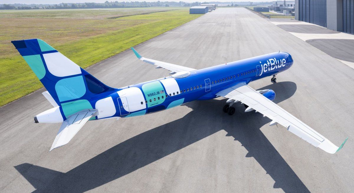 Uno de los Airbus A321XLR de JetBlue, con el que la compañía vuela a Barcelona