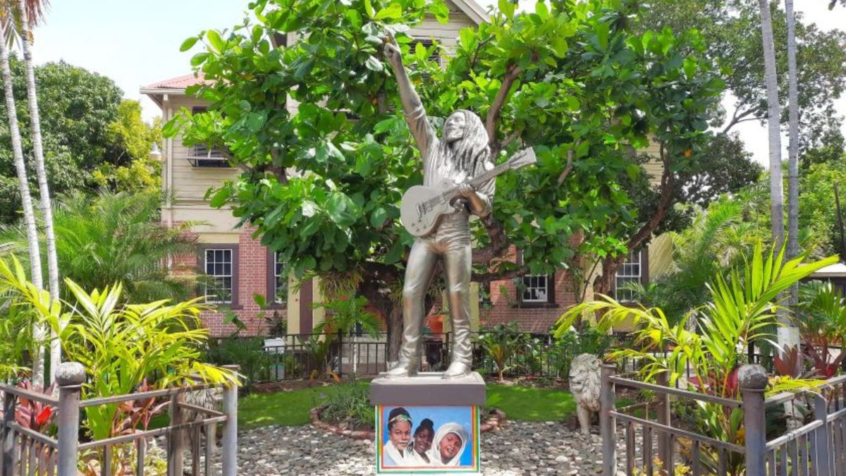 La capital de Jamaica tiene sitios que debes explorar en tu visita a la isla.