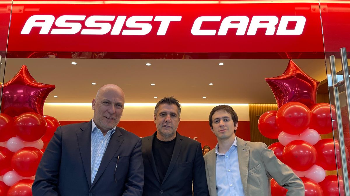 Carlos Bricka, Fernando Padrón y Maximiliano Gracia.